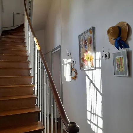 Villa Aile Château Du Bois Des Faulx La Chapelle-du-Bois-des-Faulx