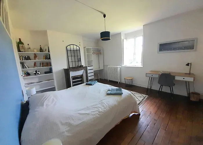 Aile Chateau Du Bois Des Faulx Villa *