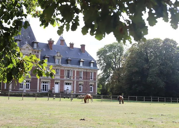 Aile Chateau Du Bois Des Faulx La Chapelle-du-Bois-des-Faulx